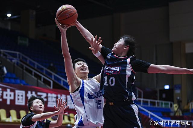 国家队狂胜，取得不败战绩晋级次轮比赛的简单介绍
