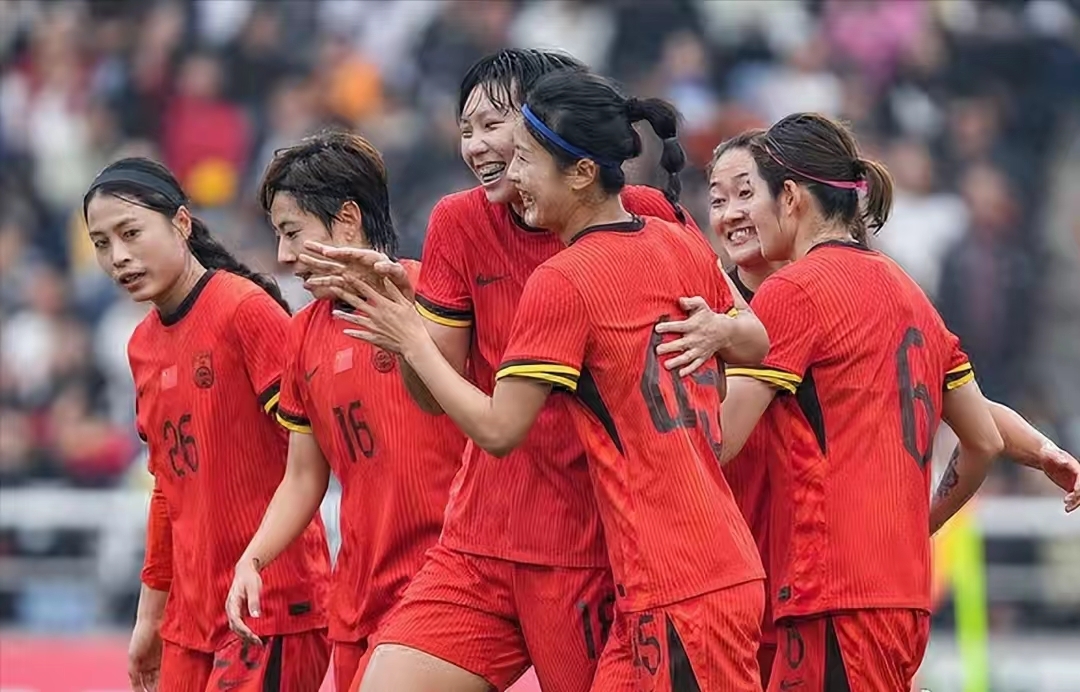女足国家队备战决赛，集中训练备战