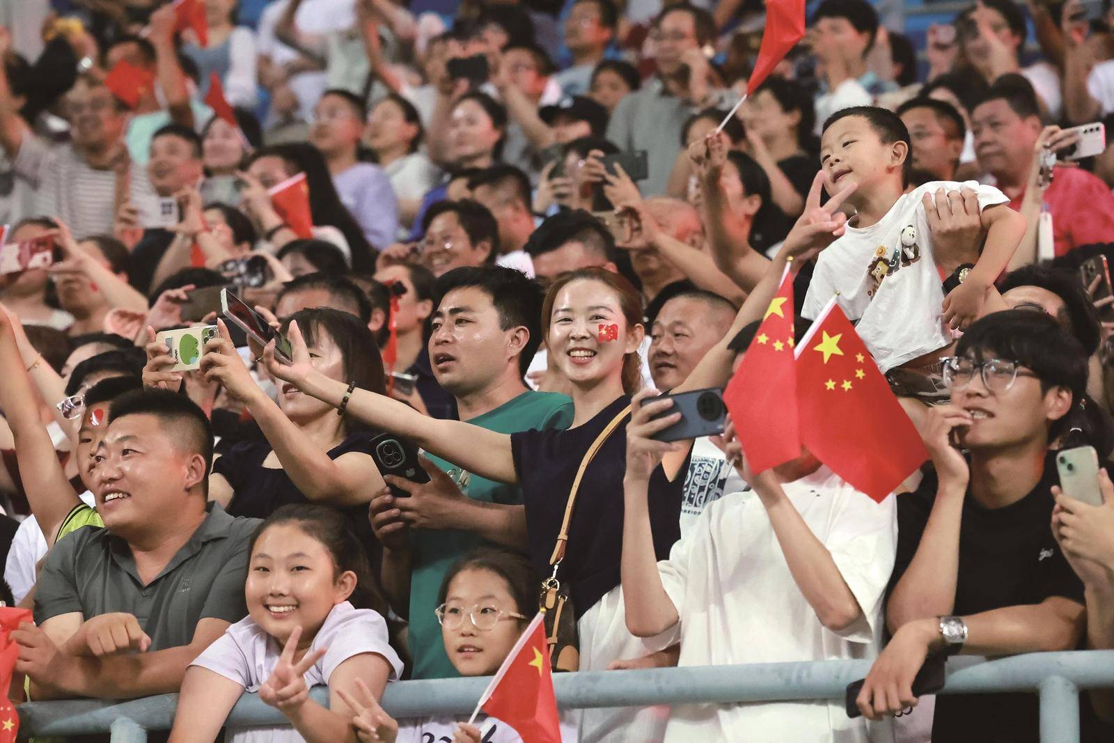 中国女足：赛场风云国际足球竞赛实现无懈可击